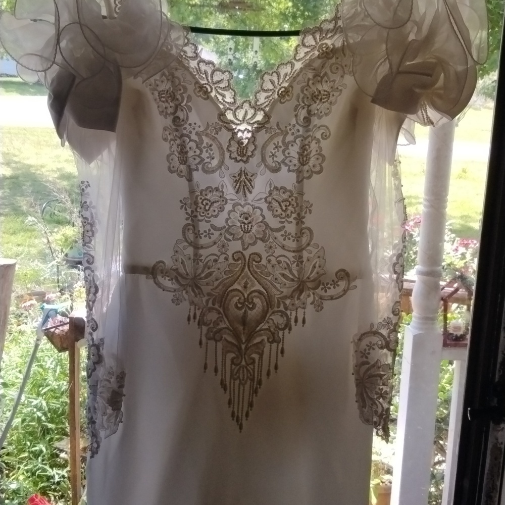 wedding dress size 12 white with sequins and pearl long train San Martin - Picture 15 of 16